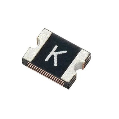 Supporto di superficie Resettable del fusibile 16V 1.5A Ih di 1210L150/16WR ptc
