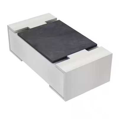 RC0402FR-07150RP Resistore su chip 150 Ohm ±1% 0,063W, 1/16W 0402 (1005 metrico)