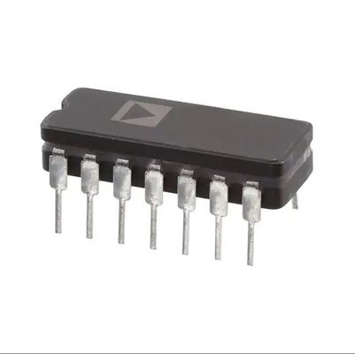 circuito lineare 14-CERDIP 80MHz del chip 1 del regolatore di 10V AD842KQ