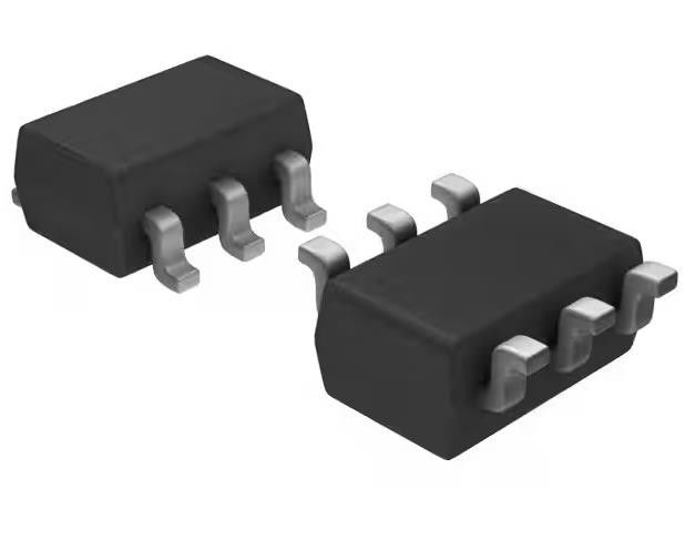 TPS22917DBVT Interruttore di alimentazione/driver 1:1 P-canale 2A SOT-23-6 -40°C ~ 125°C